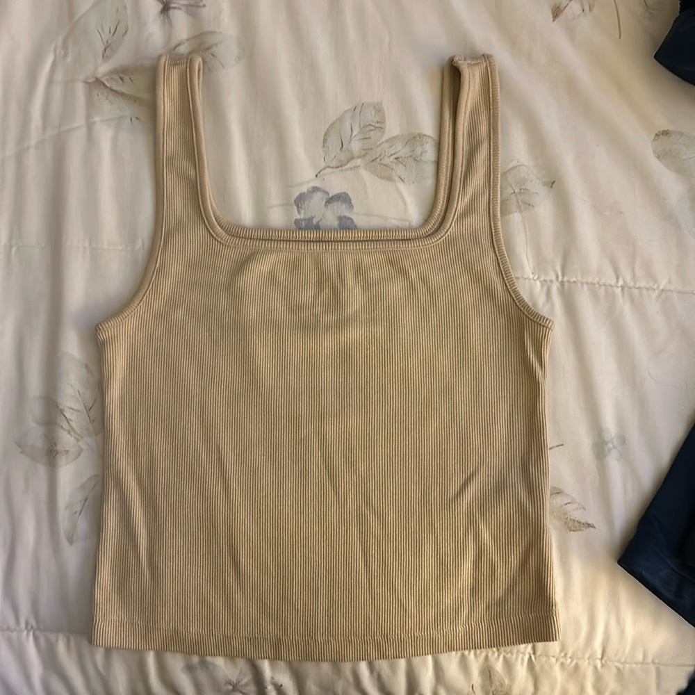 Old Navy tank top